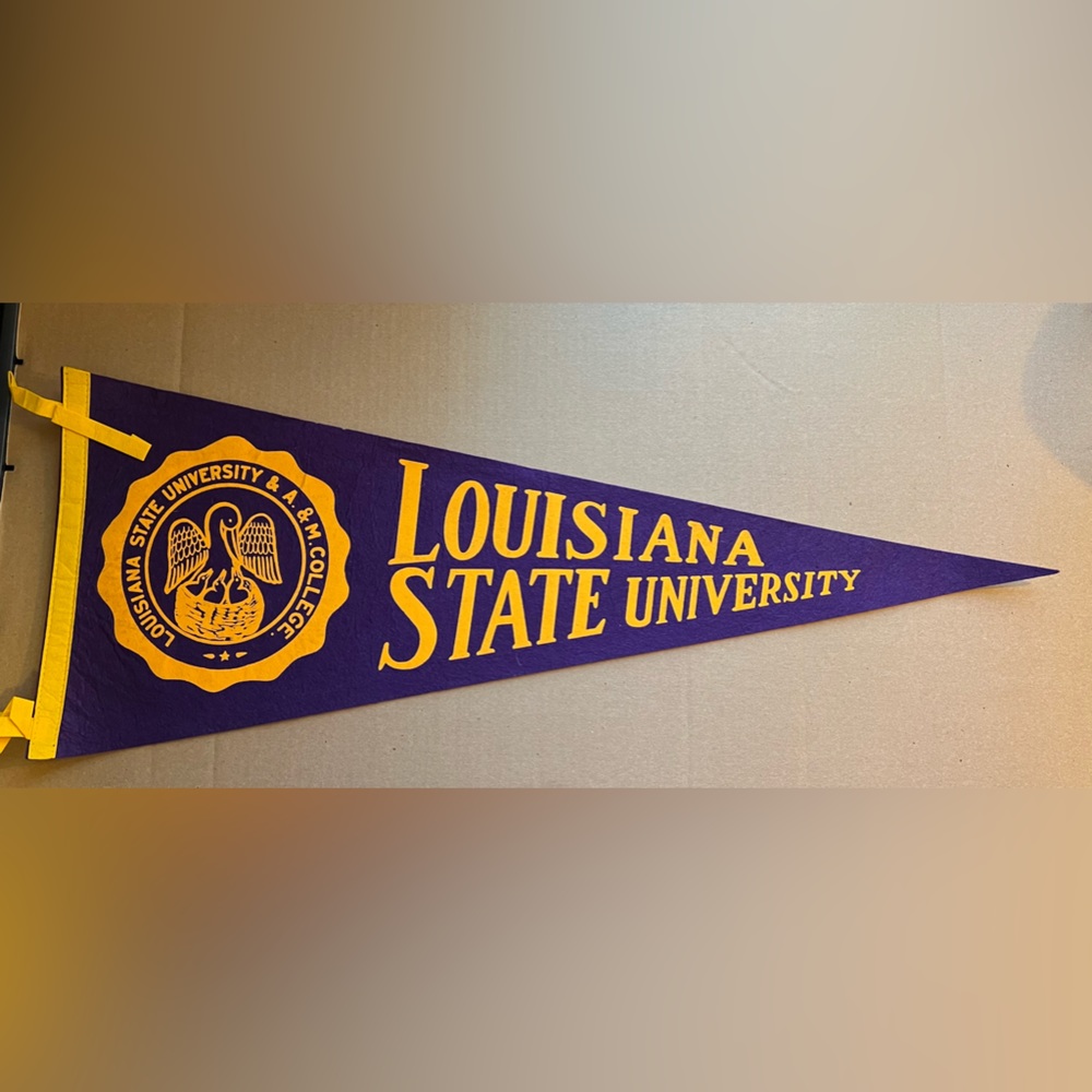 Vintage LSU Tigers Louisiana State University Pennant